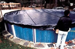 GLI Above-ground Winter Cover, 18 x 32-34 ft. Oval Pool Size, 21 x 37 ft. Cover Size (451834OVCLA3BX)